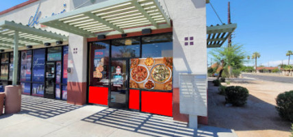 Pizza Patrón North 36th St. food