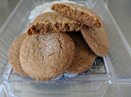 Vals Cookies And Treats food