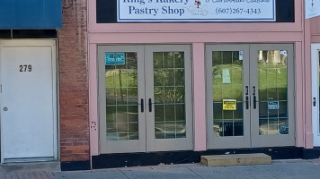 King's Kakery Pastry Shop And Caribbean Cuisine food