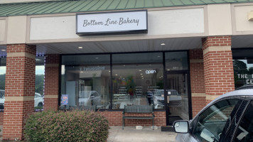 Bottom Line Bakery Cafe outside