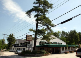 Cole Farms Restaurant Diner outside