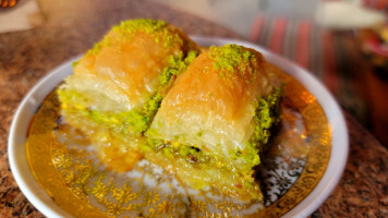 Ashuri Baklava Cafe food