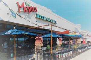 Mojito's Mexican Grill outside