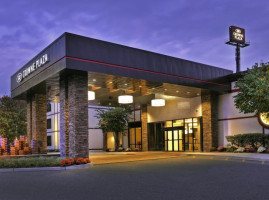 Crowne Plaza Suffern-mahwah, An Ihg inside