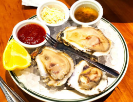 Market Street Grill Oyster Cottonwood food