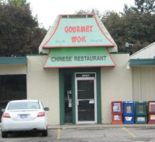 Chinese Place outside