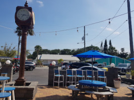 Traders' Sports Pub inside