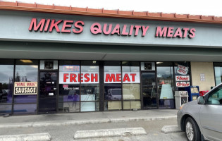 Mike's Quality Meats outside