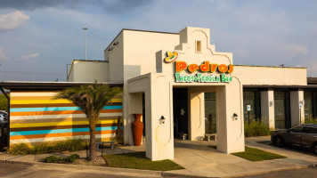 Pedros Tacos Tequila outside