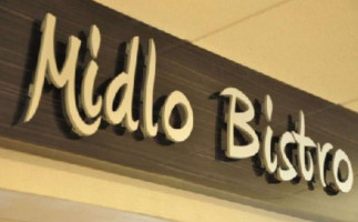 Midlo Bistro food
