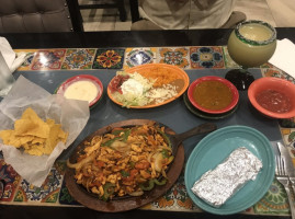 Las Trancas Mexican Cantina food