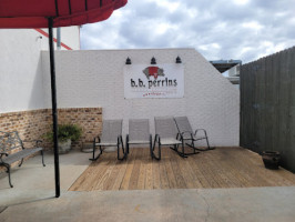 B.b. Perrins Sports Grille outside