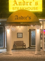 Andre's Steakhouse outside