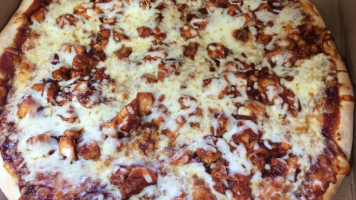 Speranza's Deli Pizza food