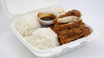 Minit Stop Hawi Fried Chicken, Convenience Store And Gas Station food