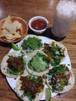Los Aguacates Mexican Bar and Grill food