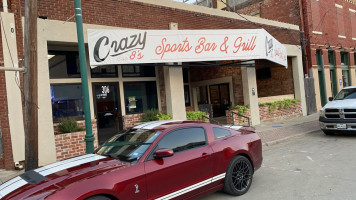Crazy 8´s Sports Grill outside