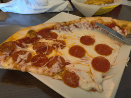 Sal's Italian Pizza food