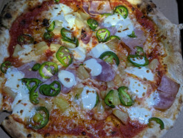 Elio's Wood Fire Pizza food