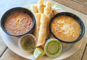 Maria's Mexican Grill And Cantina food