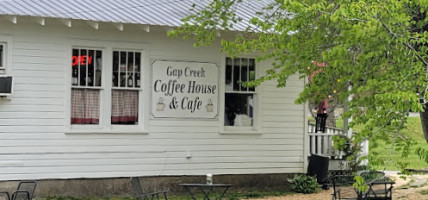 Gap Creek Coffee House outside