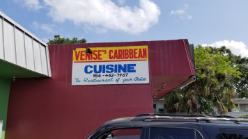 Venise Caribbean Cuisine outside