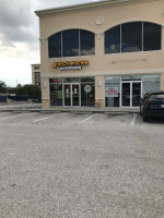 Which Wich outside