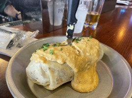 Up Under Pub food