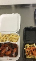 Pigee's Bbq food