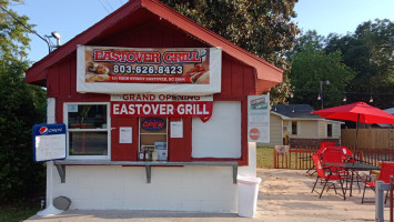 Eastover Grill outside