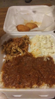 Ward's -b-que food