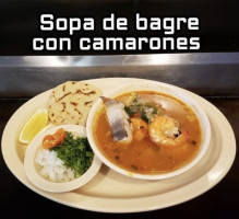 Taqueria El Paso food