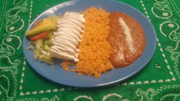 Mi Tierra Mexican Cuisine food