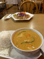Bua Thai Kitchen food