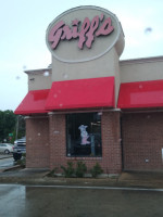 Griff's Hamburgers outside