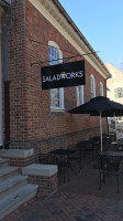 Saladworks outside