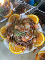 Mariscos Apatzingan Seafood Truck food