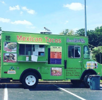 Mexican Tacos (food Truck) outside