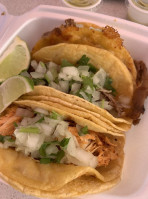 Tacos El Gordito Chon food