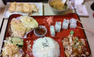 Tomo Sushi Teriyaki food