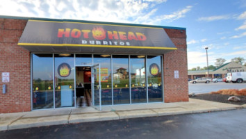 Hot Head Burritos outside