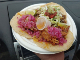 El Yucateco Taco Truck food
