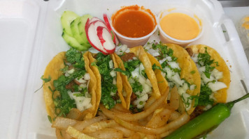 Tacos El Vale food