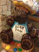 Bear Paw Sweets Eats At Great Wolf Lodge food