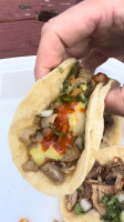 Los Chilangos Taco Truck food