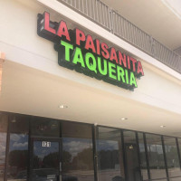La Paisanita Tacos inside