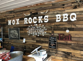 Mox Rocks Bbq food