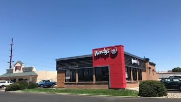 Wendy's outside