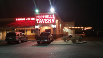 Foothills Tavern outside