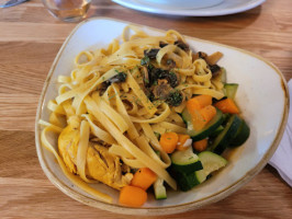 Bella Balducci's Mediterranean Cuisine food